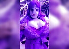 Frisky kitty