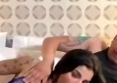 Karely Ruiz Chupando Pené De Su Novio