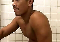 Asian solo athletic sexy guy jerk off cumshot captured on cam4