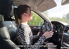 I let my girlfriend ride in the car, and she ride on my dick -