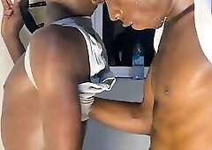 Sexy slut got fucked presido dick