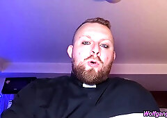 PASTOR PARENT ROMPS YOU ROCK HARD - BOTTOMPOV