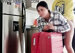 I just got back from a journey, a stranger carries my luggage and I screw him until that guy cums inside
