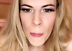 Hot Transgender Step-Mommy Jessica Bloom Loves Getting Machine Fucked Hard While Stroking Cock For Y