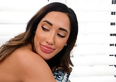 Big Boobs Cassandra Calogera cock tit wanking