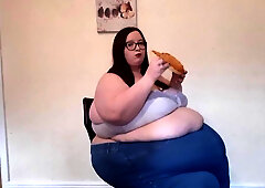 SSBBWLadyBrads Pizza Chair Crashing