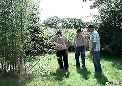 Glamorous teen brunette hair hard screwed in threeway outdoor