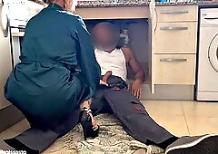 AnissaHales Cheating Wife Pleasures Plumber After Hiring Him, Bareback Pounding Delivers Brutal Pay