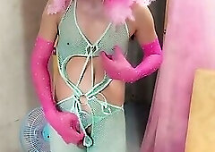 Oanh Le transgender wearing sexy clothes porn cucu too much pleasure